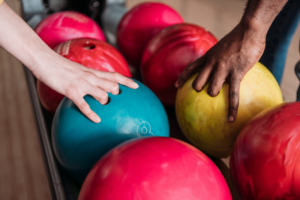 bowling-birthday-party-kids